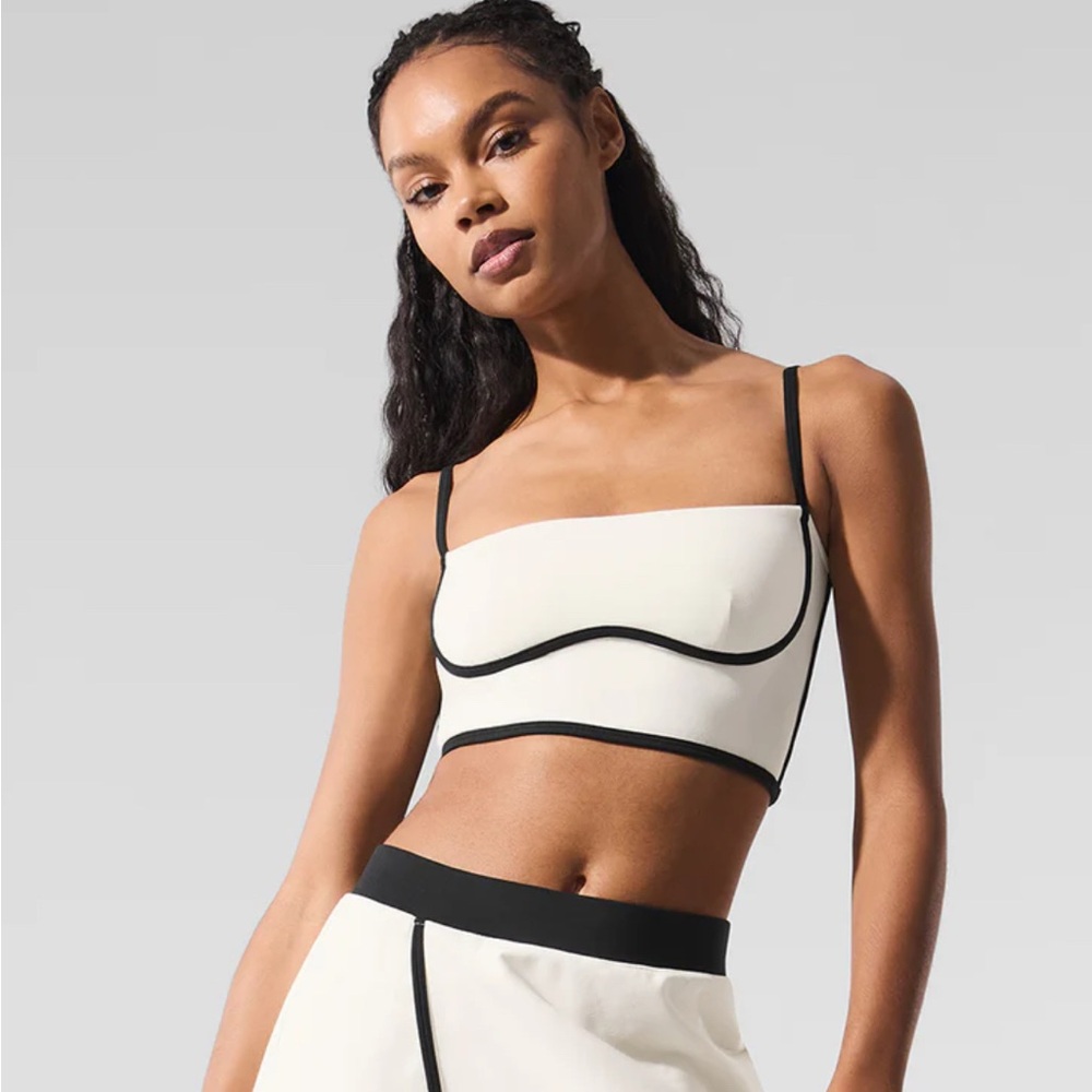 ALO YOGA airbrush streamline tank